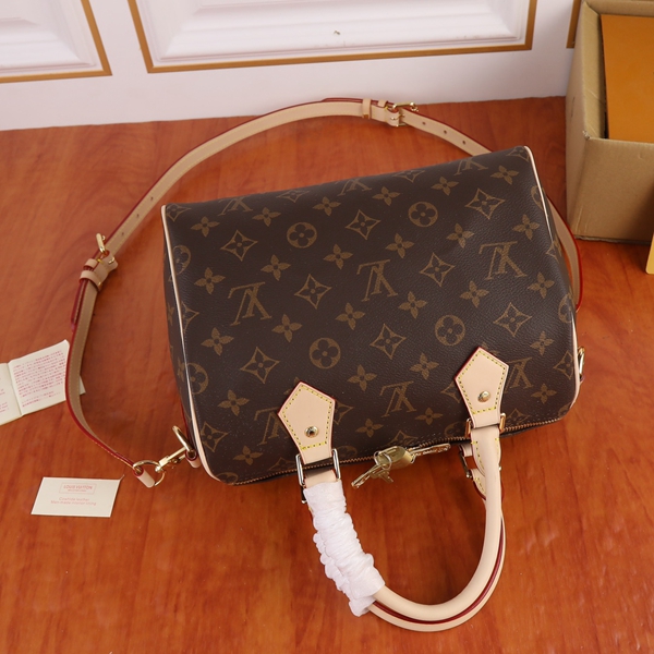 ルイヴィトンバッグ内部構造